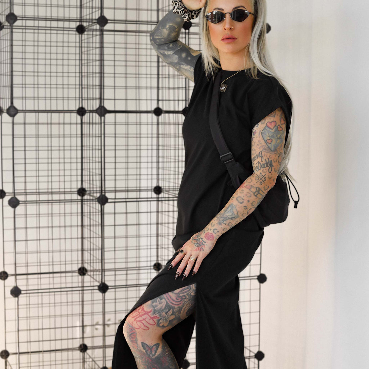 Kleid mit Beinschlitzen