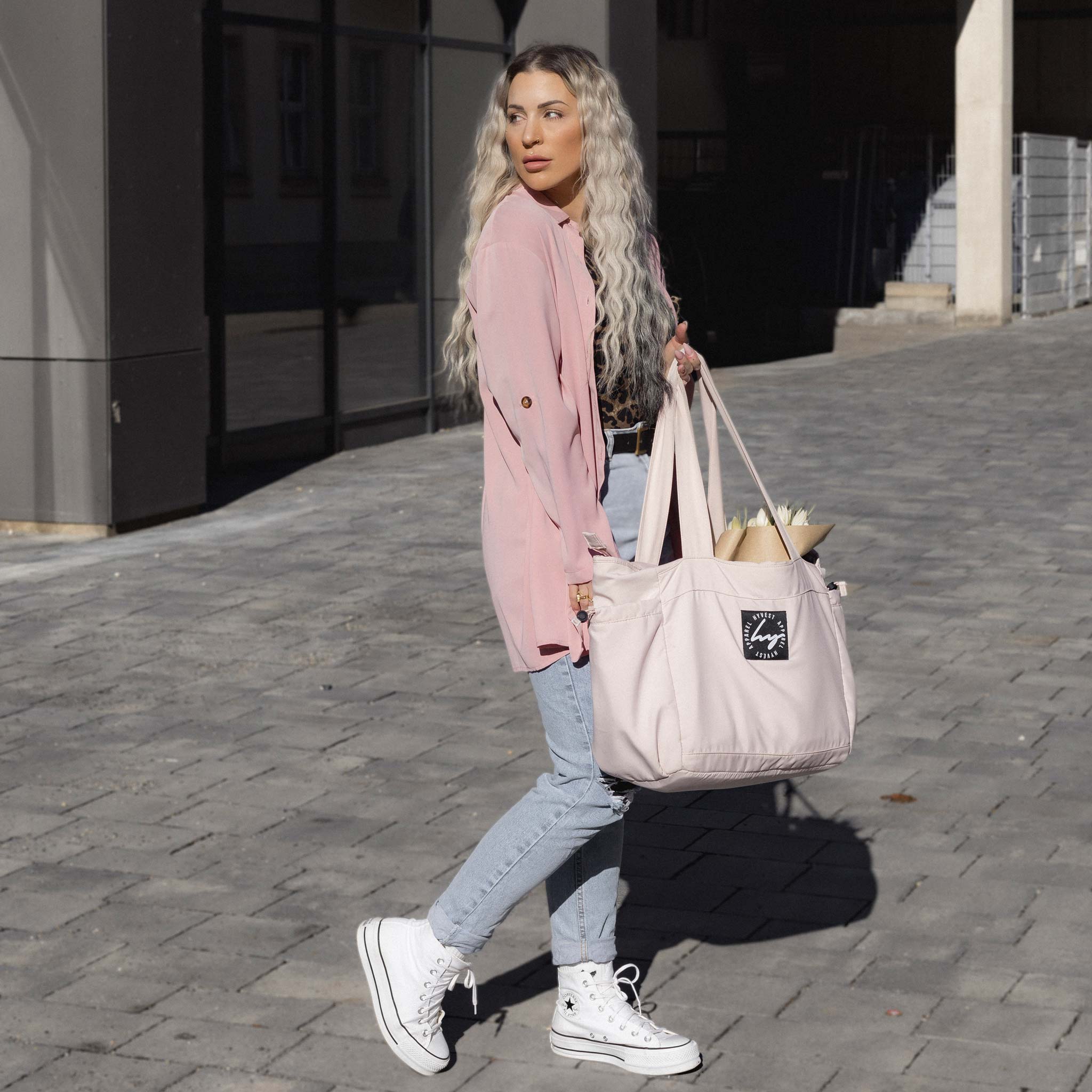 HYVEST Frühlings Outfit Mom Jeans mit Bluse Simply rosa