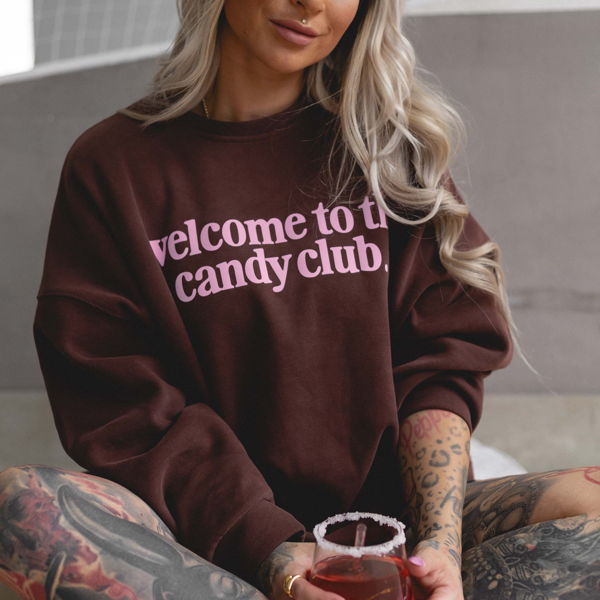 HYVEST Sweater Oversize mit rosa Print vorn