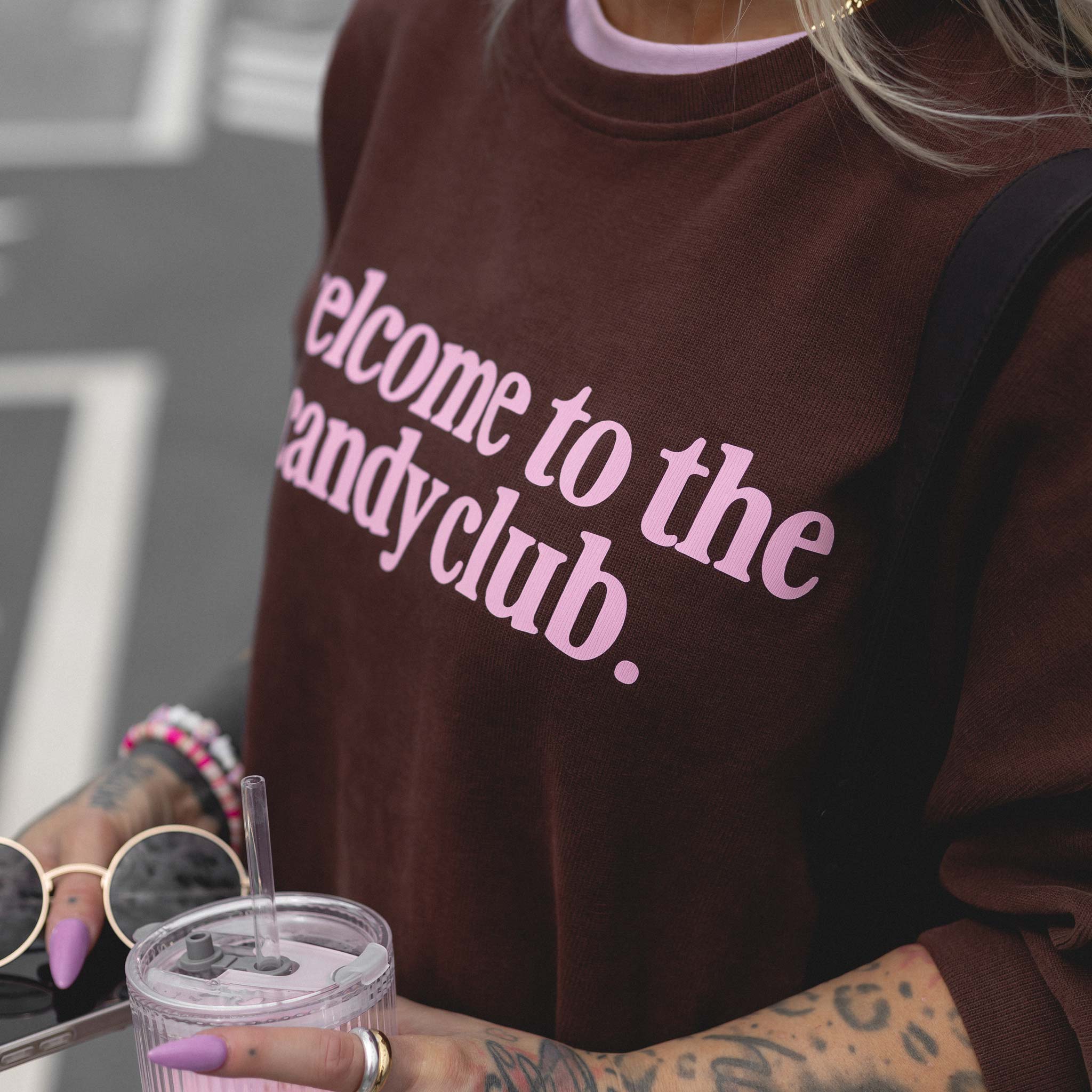 HYVEST Sweater Oversize Print in Farbe Schokoladenbraun mit rosa Print