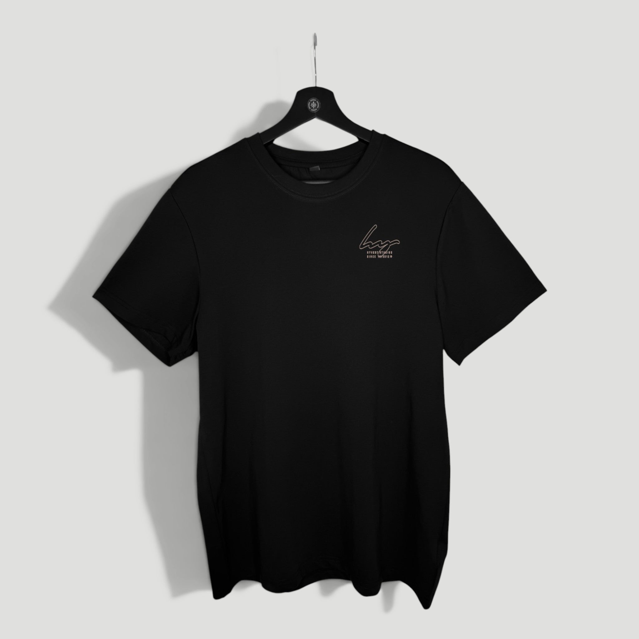 HYVEST T-Shirt schwarz mit großem Backprint Frontansicht