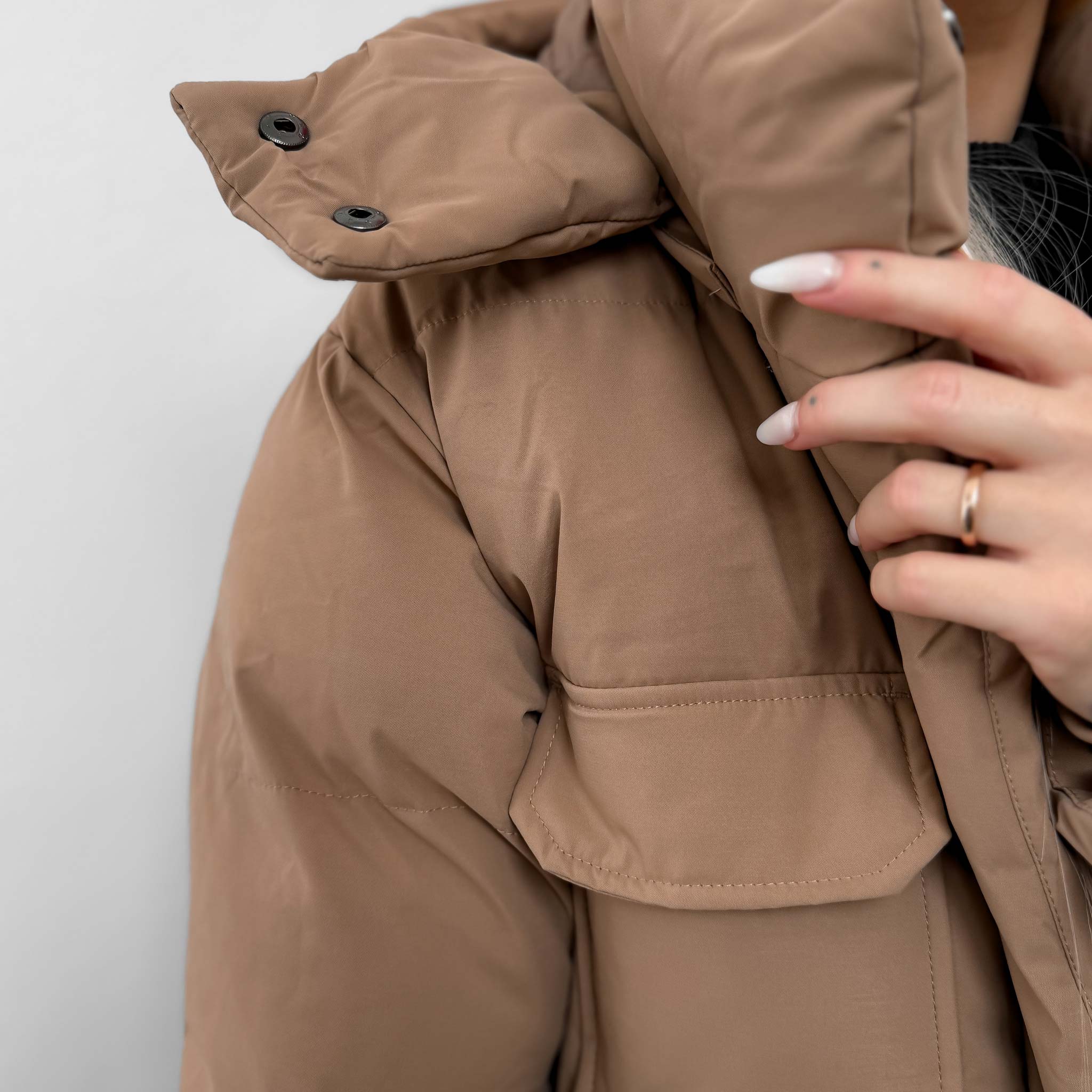 HYVEST Winterparka lang Supreme Warmes Mittelbraun mit Kapuze und Druckknöpfen