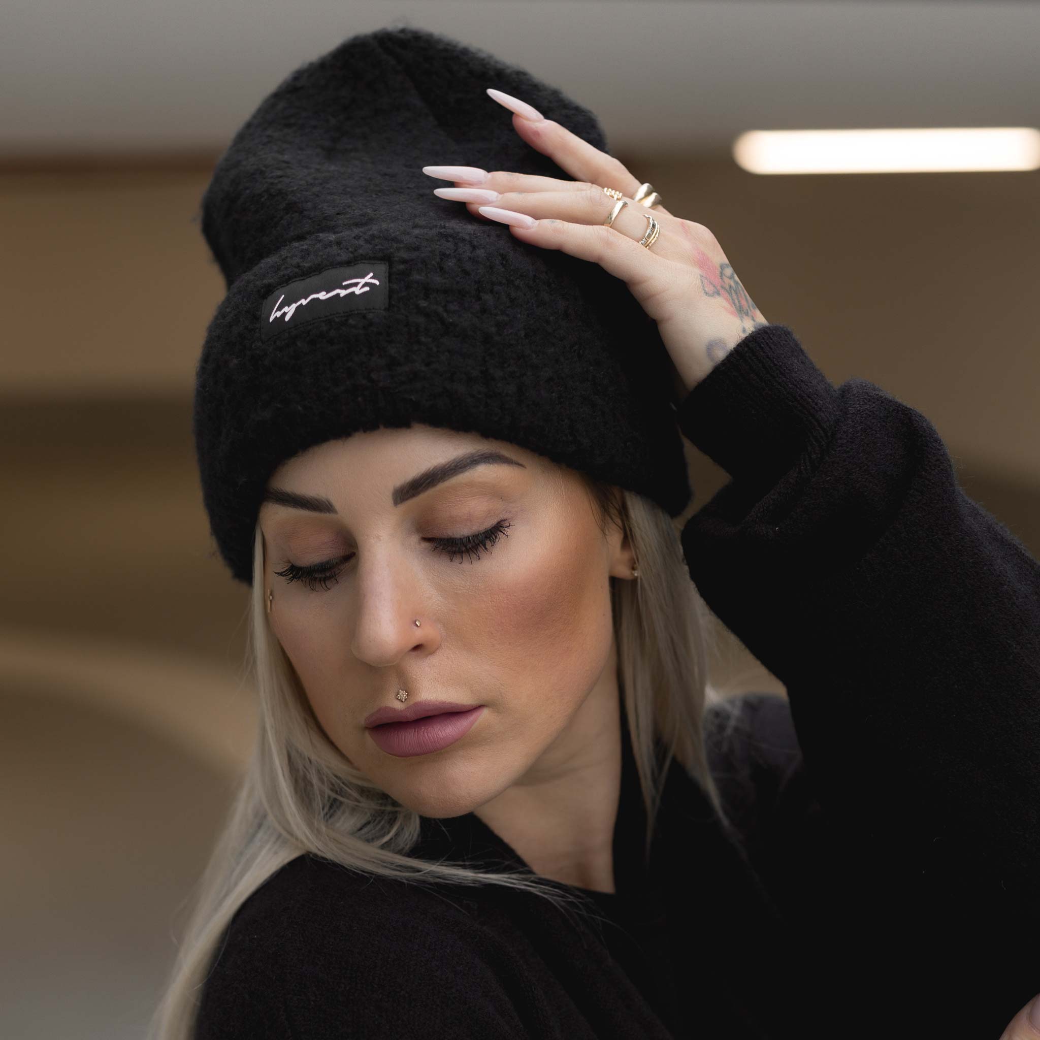 HYVEST schwarze Beanie super weich mit Cardigan schwarz
