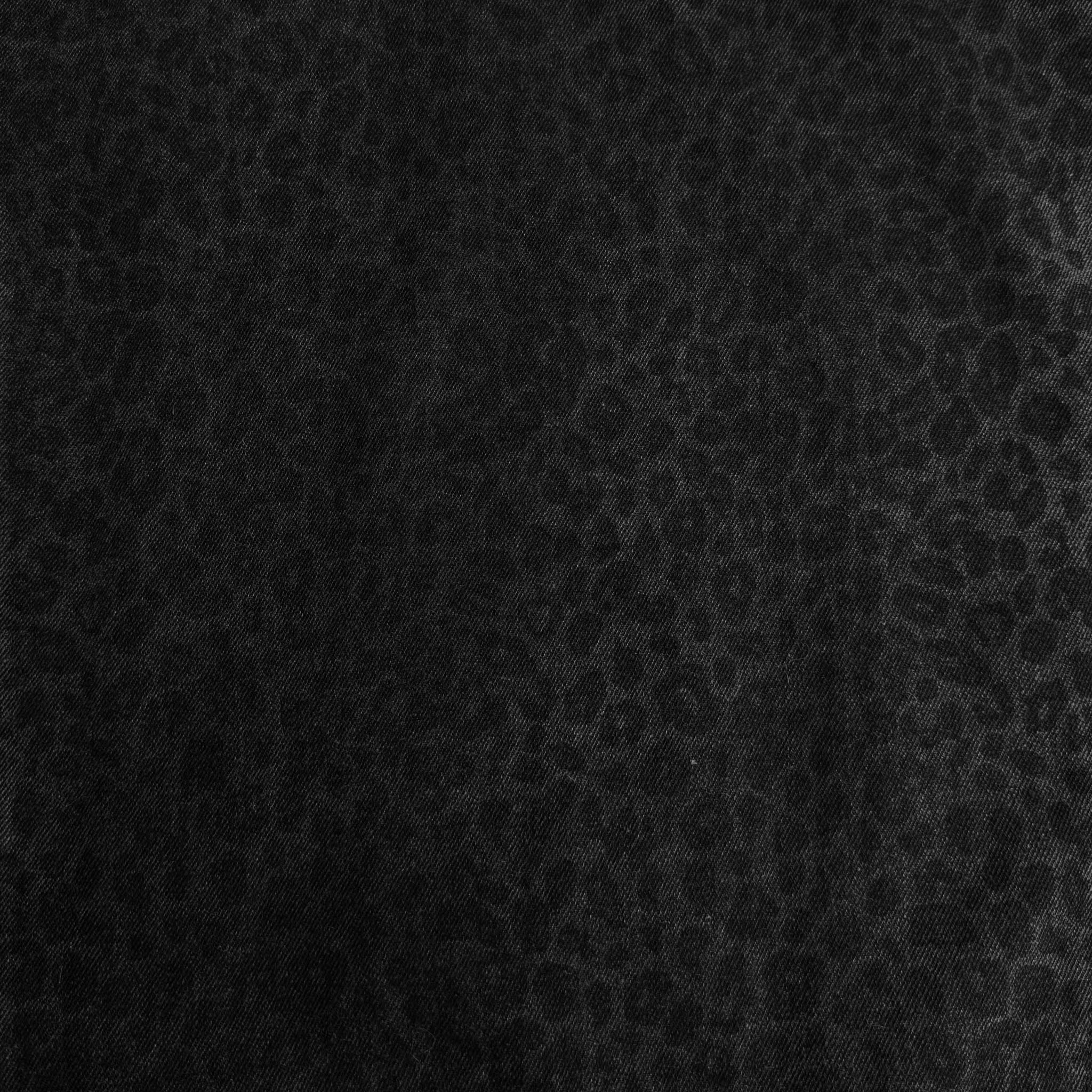 HYVEST Jeansjacke Oversize Leo gewaschenes Leomuster im Detail