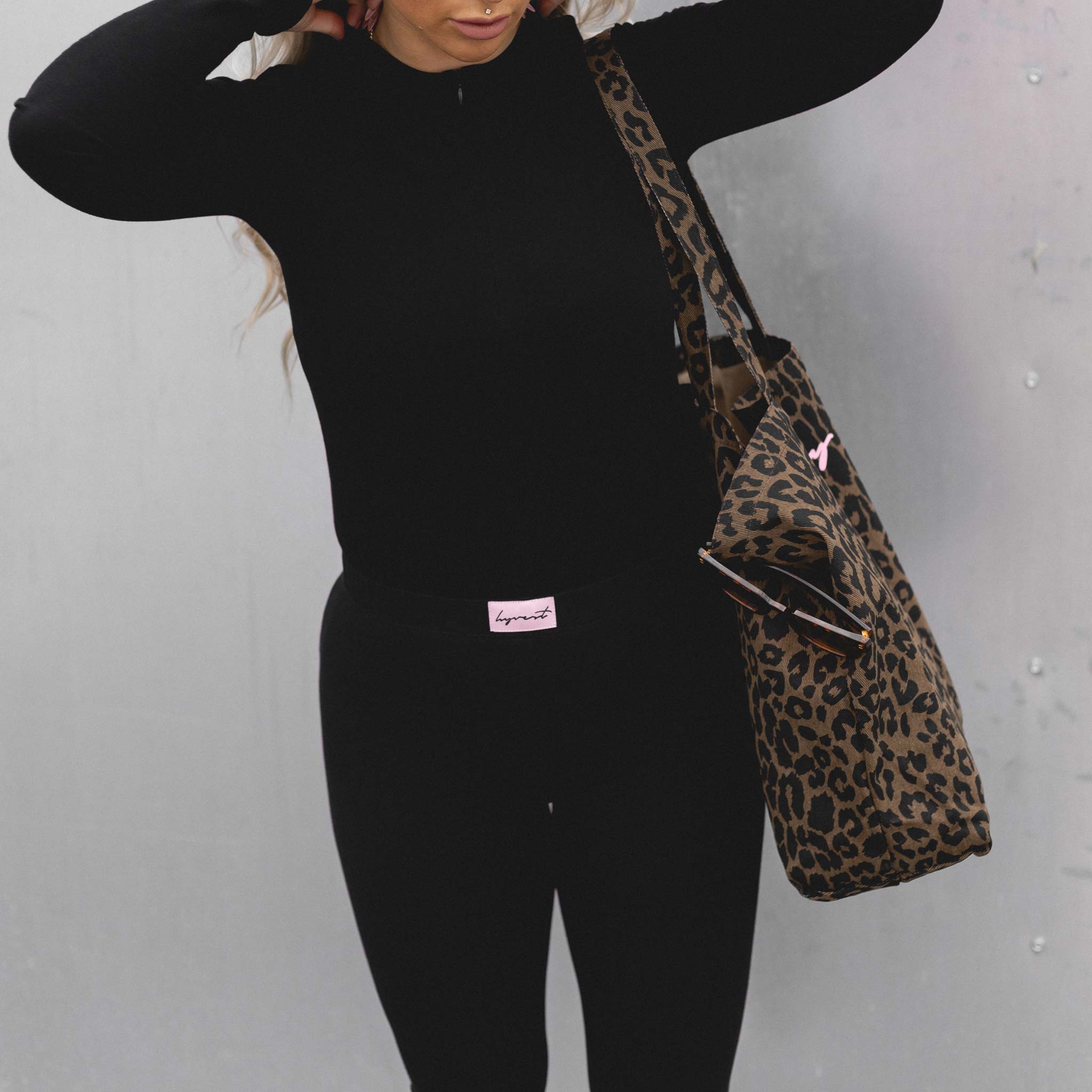 HYVEST Damen Freizeit Look mit schwarzer Leggings