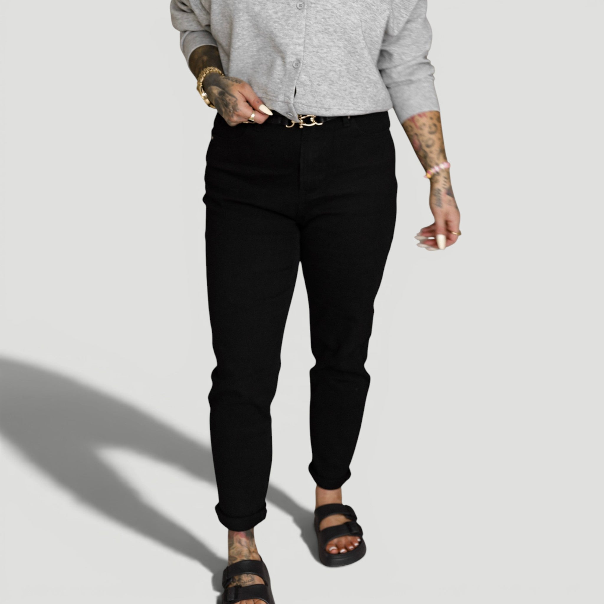 HYVEST Mom Jeans High Waist in Schwarz im Look mit Cardigan Button Cropped Helles Grau