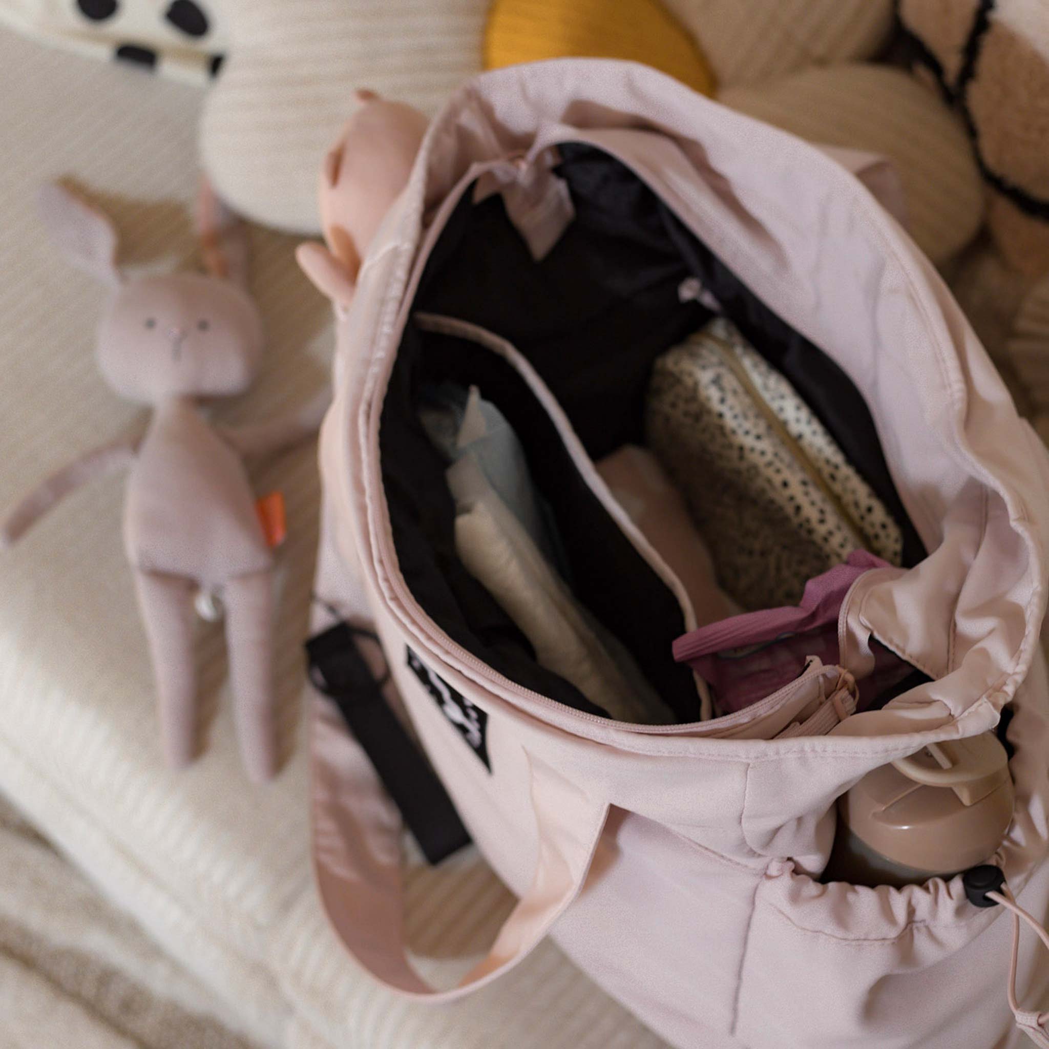 HYVEST Schultertasche als Wickeltasche für den Kinderwagen mit extra Befestigung