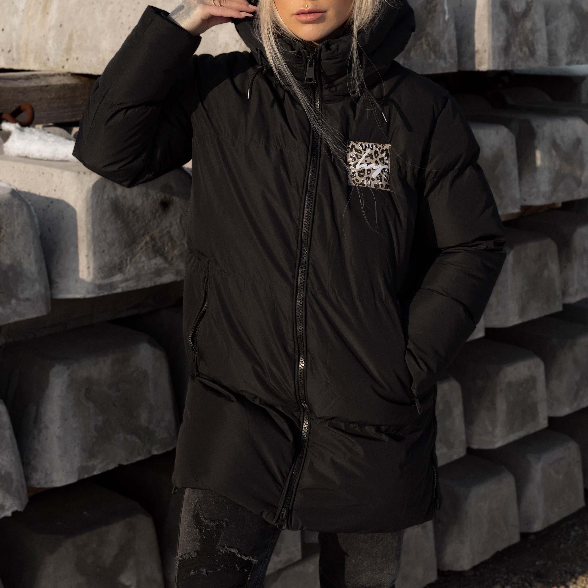 HYVEST Winterjacke wattiert mittel aus wärmenden wasserabweisendem Stoff mit hohem Kragen