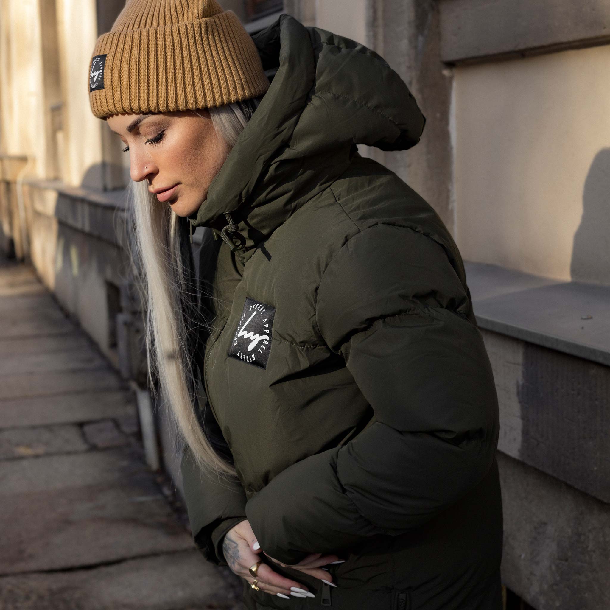 HYVEST Winterparka wattiert mittel in Olivegrün mit großer Kapuze und warmen Innenfutter