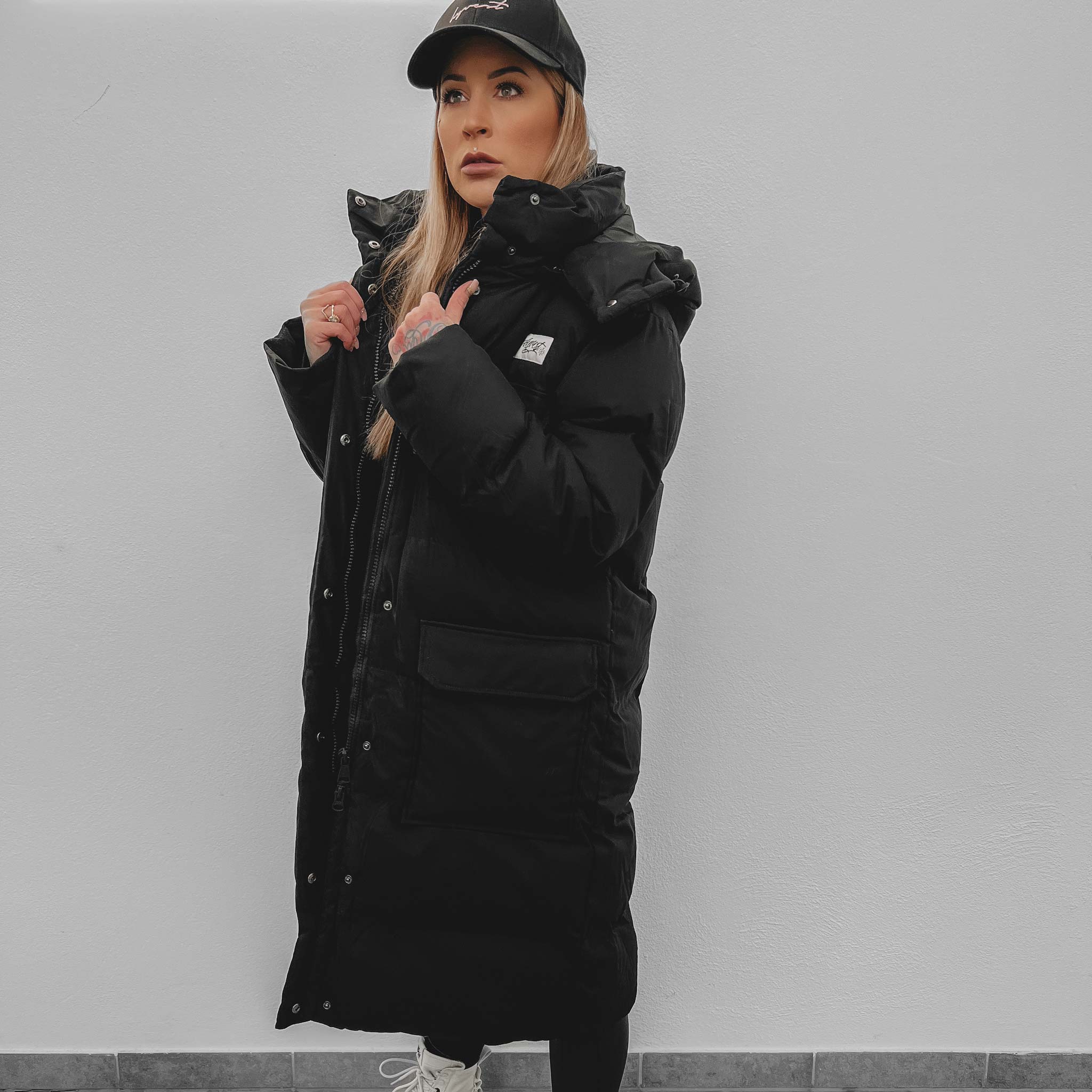 HYVEST Winterparka lang Supreme im sportlichen Winterlook mit Cap für Frauen