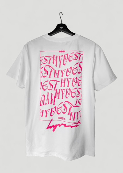 T-Shirt Promises Vibrant Pink
