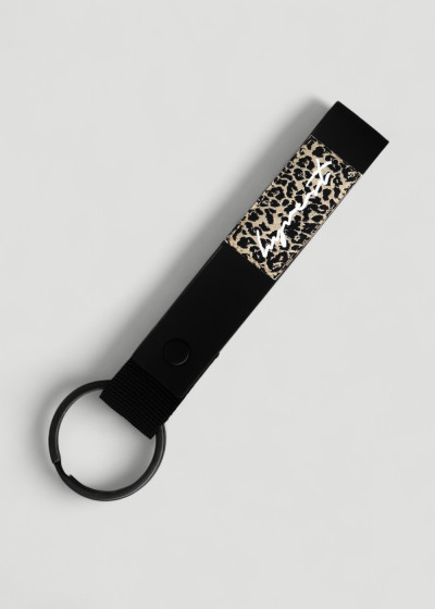 Leo Black Rubber Key Chain